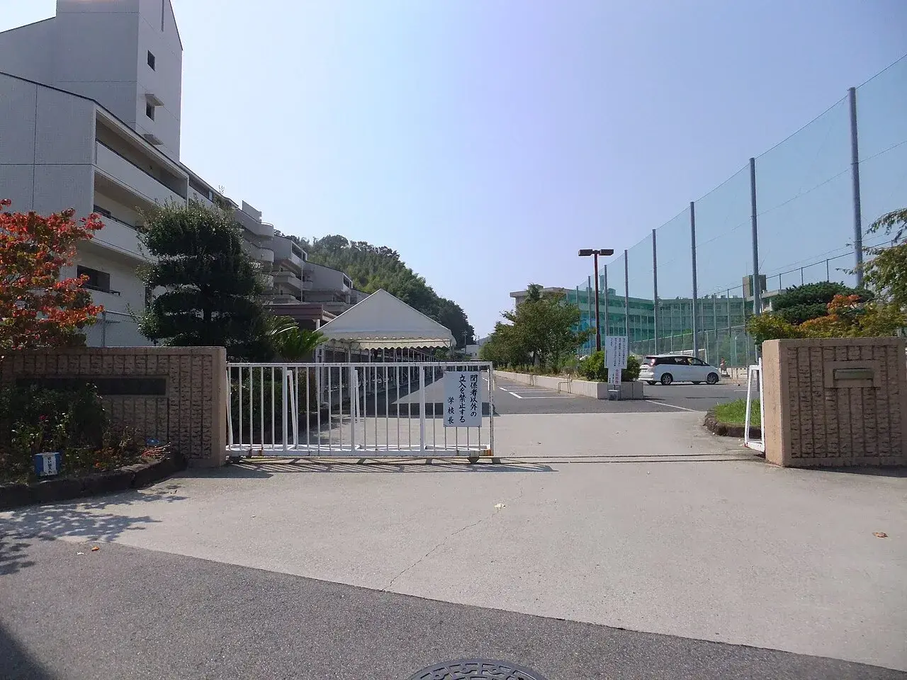 広島県立安芸南高等学校の校舎・学校敷地